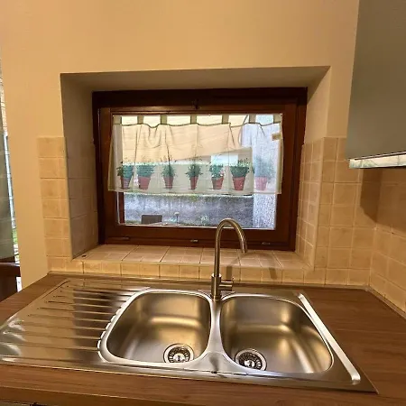 New With Courtyard Apartmán
